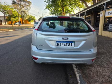 FORD Focus Hatch 1.6 4P GLX FLEX, Foto 6