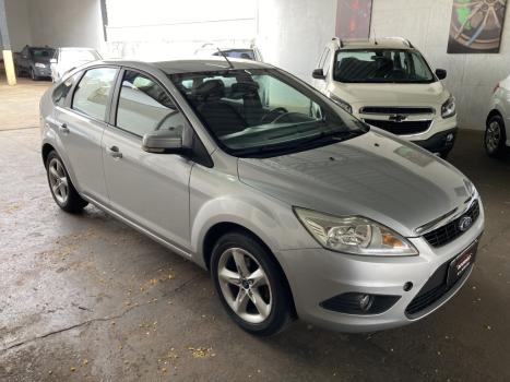 FORD Focus Hatch 1.6 4P FLEX GL, Foto 2 FORD Focus Hatch 1.6 4P FLEX GL, Foto 2