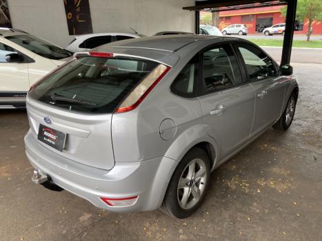 FORD Focus Hatch 1.6 4P FLEX GL, Foto 3 FORD Focus Hatch 1.6 4P FLEX GL, Foto 3