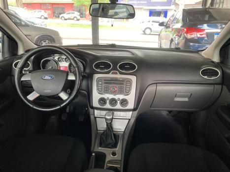 FORD Focus Hatch 1.6 4P FLEX GL, Foto 7 FORD Focus Hatch 1.6 4P FLEX GL, Foto 7