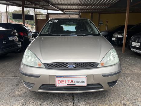 FORD Focus Hatch 1.6 4P, Foto 2 FORD Focus Hatch 1.6 4P, Foto 2
