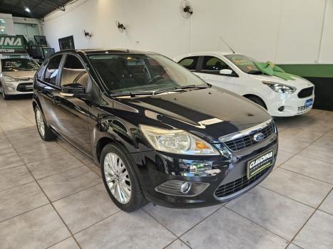 FORD Focus Hatch 1.6 4P FLEX GL, Foto 2