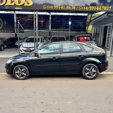 FORD Focus Hatch 1.6 4P GLX, Foto 3