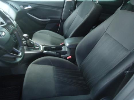 FORD Focus Hatch 1.6 16V 4P SE FLEX, Foto 3