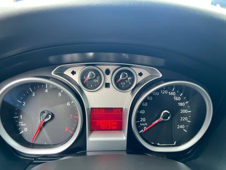 FORD Focus Hatch 1.6 4P, Foto 8