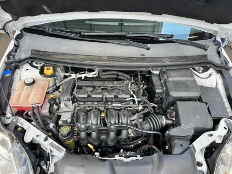 FORD Focus Hatch 1.6 4P, Foto 9