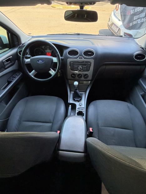FORD Focus Hatch 1.6 16V 4P SE FLEX, Foto 4