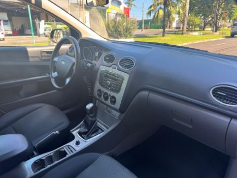 FORD Focus Hatch 1.6 4P FLEX GL, Foto 12