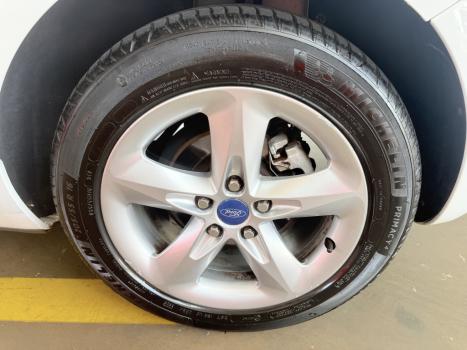 FORD Focus Hatch 1.6 4P GLX FLEX, Foto 13