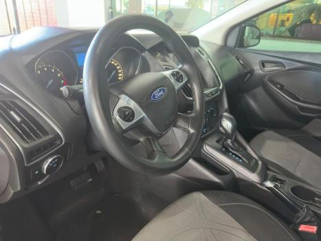 FORD Focus Hatch 1.6 16V 4P SE FLEX, Foto 5