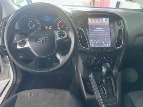 FORD Focus Hatch 1.6 16V 4P SE FLEX, Foto 6