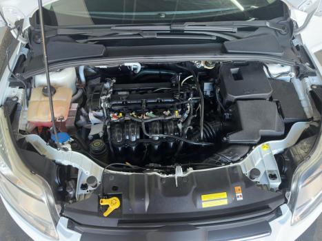 FORD Focus Hatch 1.6 16V 4P SE FLEX, Foto 10