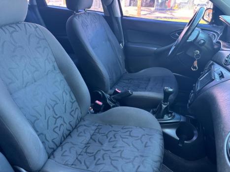 FORD Focus Hatch 1.6 4P FLEX GL, Foto 11
