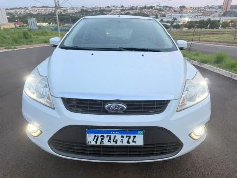 FORD Focus Hatch 1.6 4P GLX FLEX, Foto 2