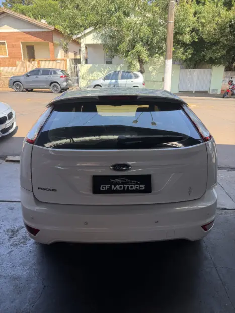 FORD Focus Hatch 1.6 4P FLEX GL, Foto 8