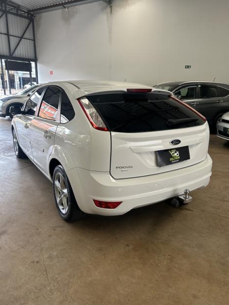 FORD Focus Hatch 1.6 4P, Foto 7