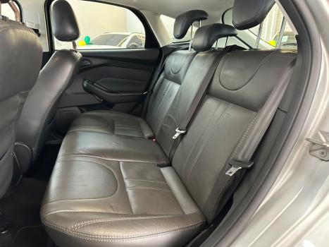 FORD Focus Hatch 1.6 16V 4P FLEX S, Foto 11