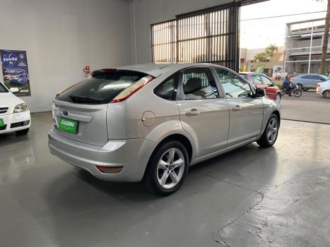 FORD Focus Hatch 1.6 4P GLX FLEX, Foto 5