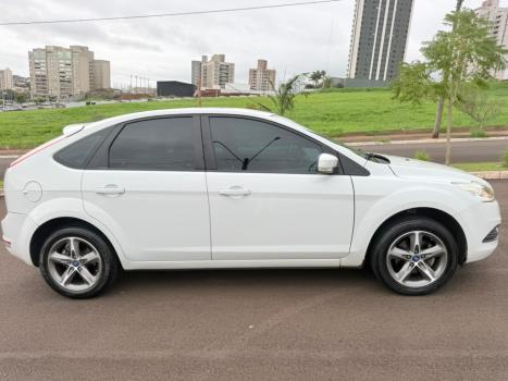 FORD Focus Hatch 1.6 4P GLX FLEX, Foto 4