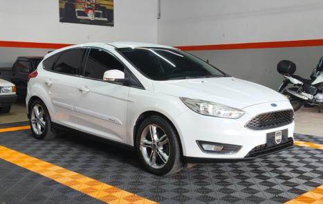 FORD Focus Hatch 1.6 16V 4P SE PLUS FLEX, Foto 4