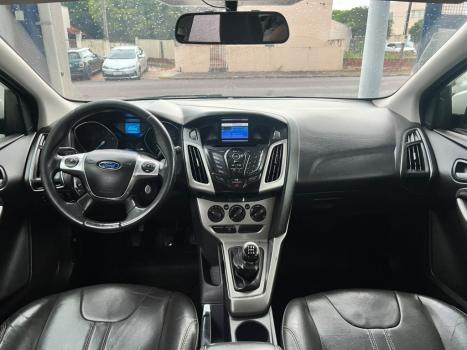 FORD Focus Hatch 1.6 16V 4P SE FLEX, Foto 7
