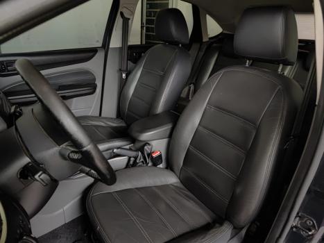 FORD Focus Hatch 1.8 16V 4P GLX, Foto 13