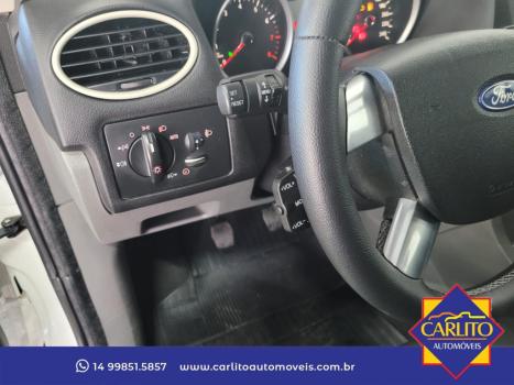 FORD Focus Hatch 2.0 16V 4P GLX FLEX, Foto 9