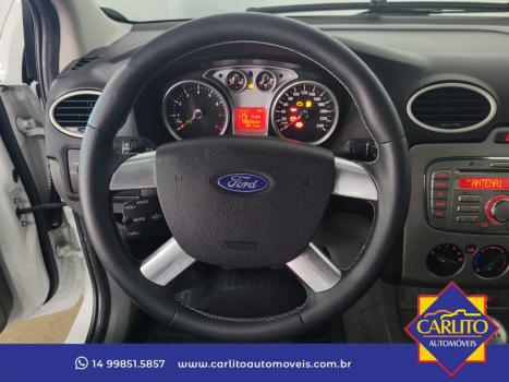 FORD Focus Hatch 2.0 16V 4P GLX FLEX, Foto 10