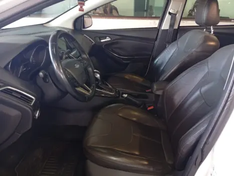 FORD Focus Hatch 2.0 16V 4P FLEX TITANIUM AUTOMTICO, Foto 8