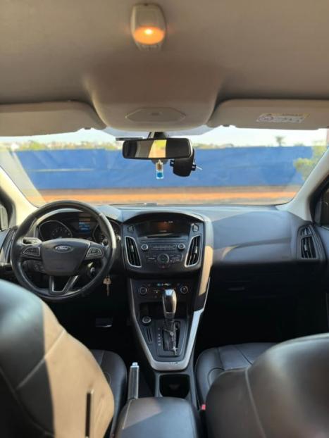 FORD Focus Hatch 2.0 16V 4P FLEX SE AUTOMTICO, Foto 8