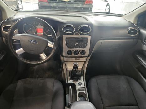 FORD Focus Hatch 2.0 16V 4P GLX FLEX, Foto 3