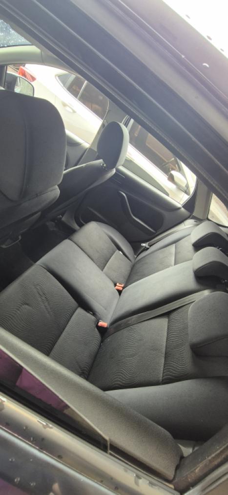 FORD Focus Hatch 2.0 16V 4P GLX FLEX, Foto 4