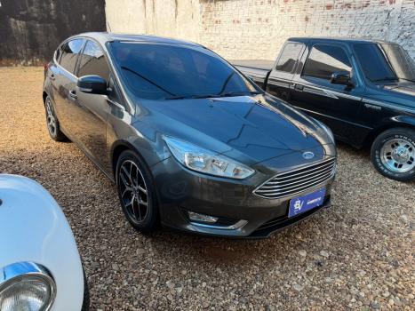 FORD Focus Hatch 2.0 16V 4P FLEX TITANIUM POWERSHIFT AUTOM�TICO, Foto 4