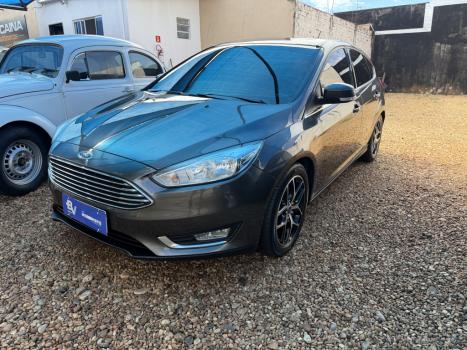 FORD Focus Hatch 2.0 16V 4P FLEX TITANIUM POWERSHIFT AUTOM�TICO, Foto 6