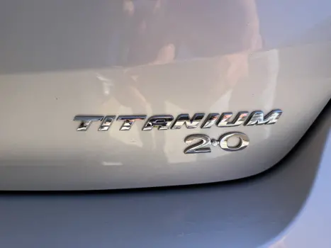 FORD Focus Hatch 2.0 16V 4P FLEX TITANIUM AUTOM�TICO, Foto 9