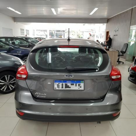 FORD Focus Hatch 2.0 16V 4P FLEX SE POWERSHIFT AUTOM�TICO, Foto 3
