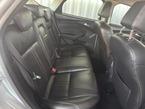 FORD Focus Hatch 2.0 16V 4P FLEX TITANIUM AUTOM�TICO, Foto 10