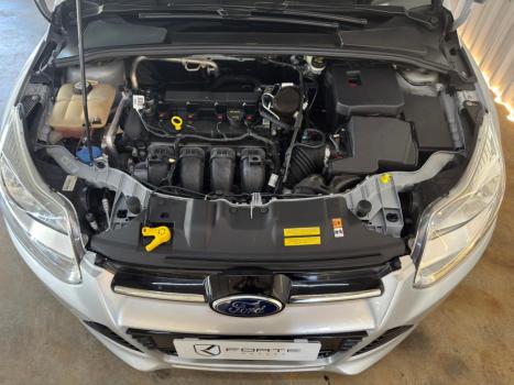 FORD Focus Hatch 2.0 16V 4P FLEX TITANIUM AUTOM�TICO, Foto 11