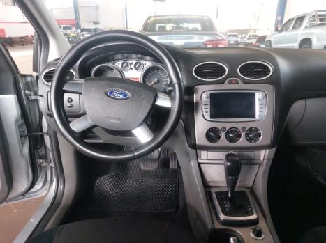 FORD Focus Hatch 2.0 16V 4P FLEX AUTOM�TICO, Foto 10