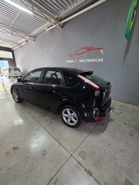 FORD Focus Hatch 2.0 16V 4P GLX, Foto 7