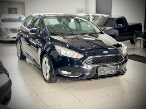 FORD Focus Hatch 2.0 16V 4P FLEX SE PLUS POWERSHIFT AUTOMÁTICO, Foto 9