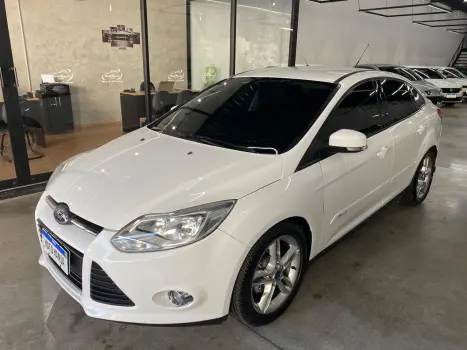 FORD Focus Sedan 2.0 16V 4P FC FLEX AUTOMÁTICO, Foto 2 FORD Focus Sedan 2.0 16V 4P FC FLEX AUTOMÁTICO, Foto 2