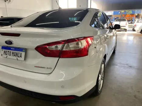 FORD Focus Sedan 2.0 16V 4P FC FLEX AUTOMÁTICO, Foto 8 FORD Focus Sedan 2.0 16V 4P FC FLEX AUTOMÁTICO, Foto 8