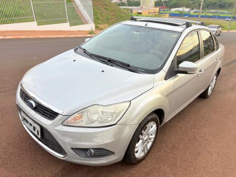 FORD Focus Sedan 2.0 16V 4P GHIA, Foto 5