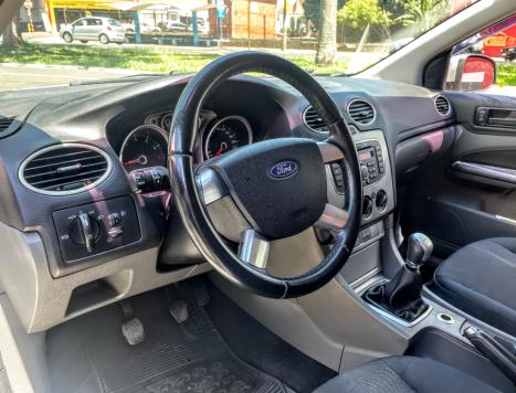 FORD Focus Sedan 2.0 16V 4P FC FLEX, Foto 4