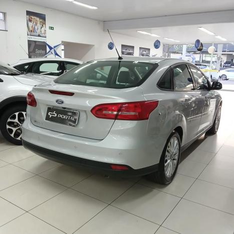 FORD Focus Sedan 2.0 16V 4P FC FLEX AUTOM�TICO, Foto 3
