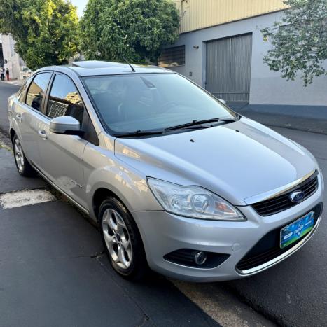 FORD Focus Sedan 2.0 16V 4P FLEX TITANIUM AUTOM�TICO, Foto 5