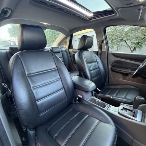 FORD Focus Sedan 2.0 16V 4P FLEX TITANIUM AUTOM�TICO, Foto 10