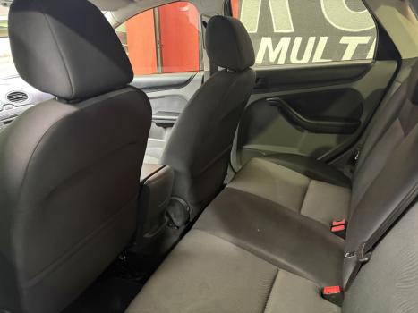 FORD Focus Sedan 2.0 16V 4P GLX FLEX, Foto 3