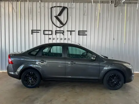 FORD Focus Sedan 2.0 16V 4P FC FLEX AUTOM�TICO, Foto 2